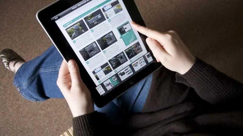 4 Reasons you Should be Reading Business Magazines Online